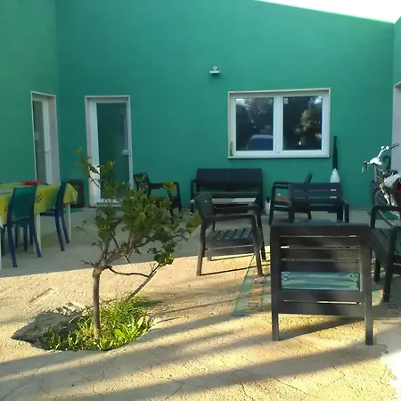 Panzió Zero 2*
